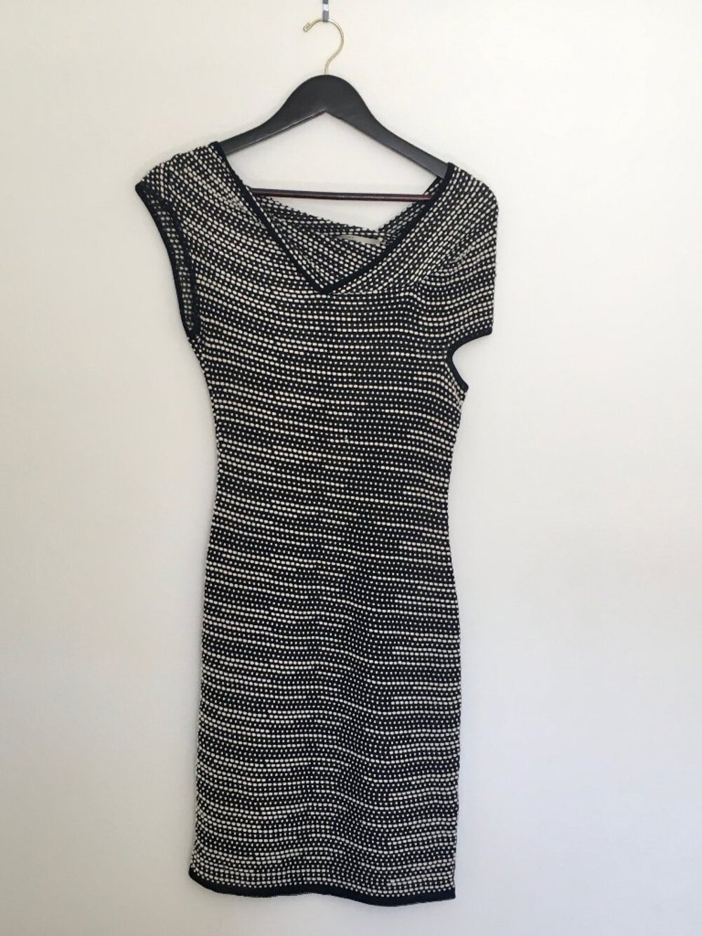 Roland Mouret Asymmetrical Knit Bodycon Dress – Black & White – Size Small